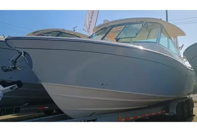 Grady-White Freedom 345