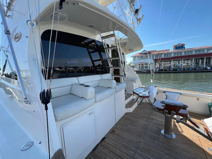 Reel Interest Yacht Photos Pics 