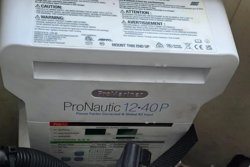  Yacht Photos Pics ProNautic 12-40 P marine battery charger in a 2019 Sea Ray SDX 290 Outboard.
