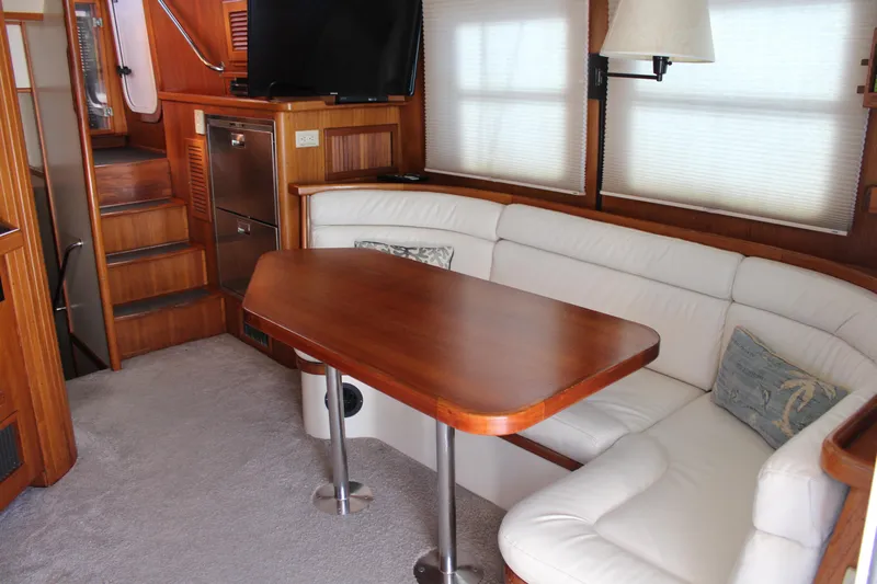 Alesha J II Yacht Photos Pics 