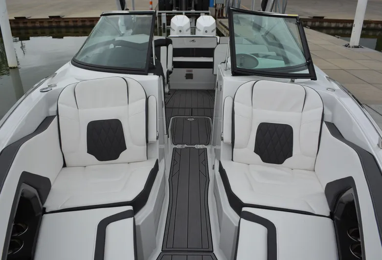  Yacht Photos Pics Interior of 2023 Monterey 305SS Super Sport boat.