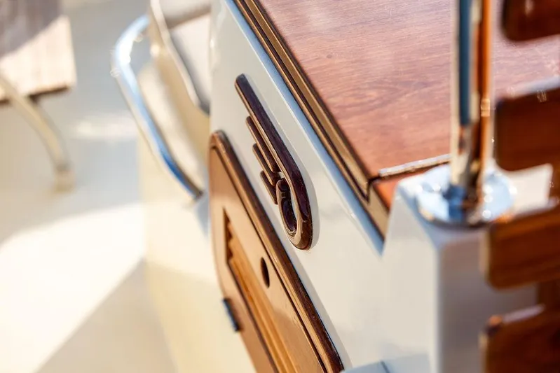 Cheetah Yacht Photos Pics 