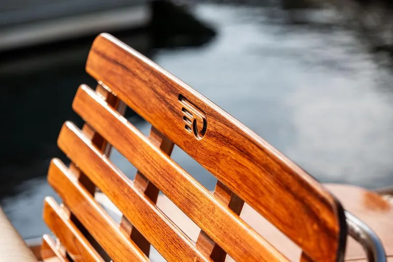 Cheetah Yacht Photos Pics 