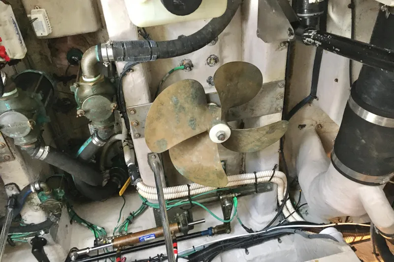  Yacht Photos Pics Engine room of 2005 Sea Ray 420 Sundancer with visible propeller and mechanical components.