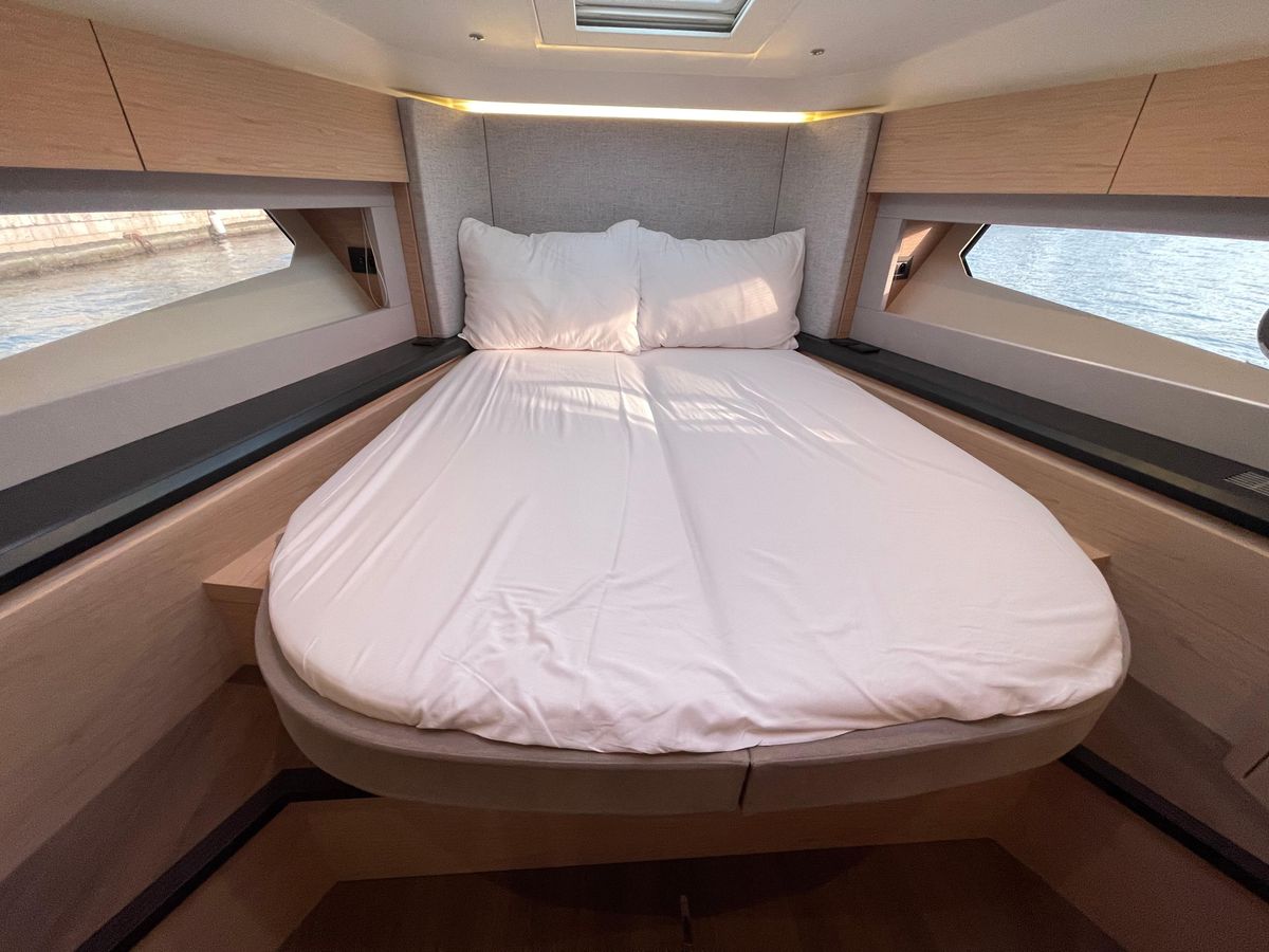2022 Beneteau 53 
