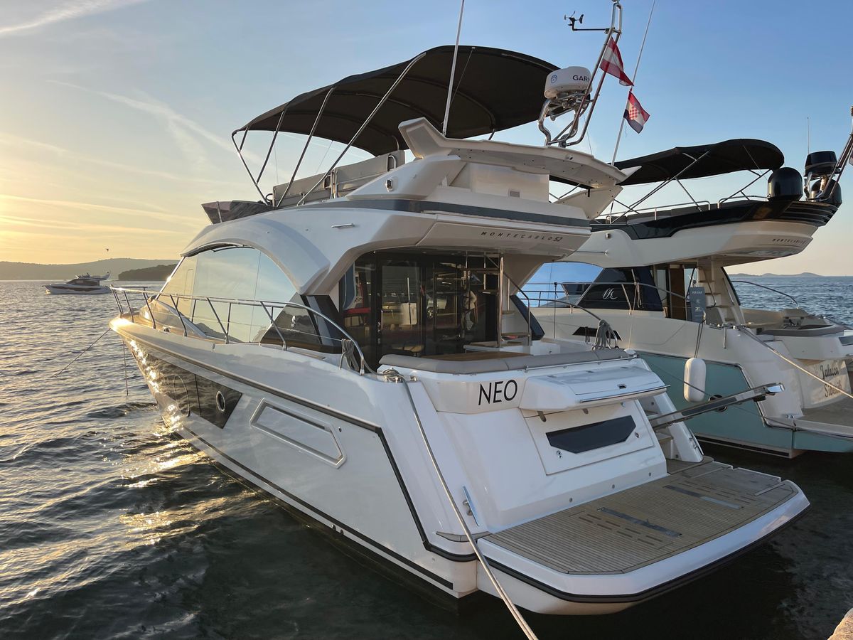 2022 Beneteau 53 