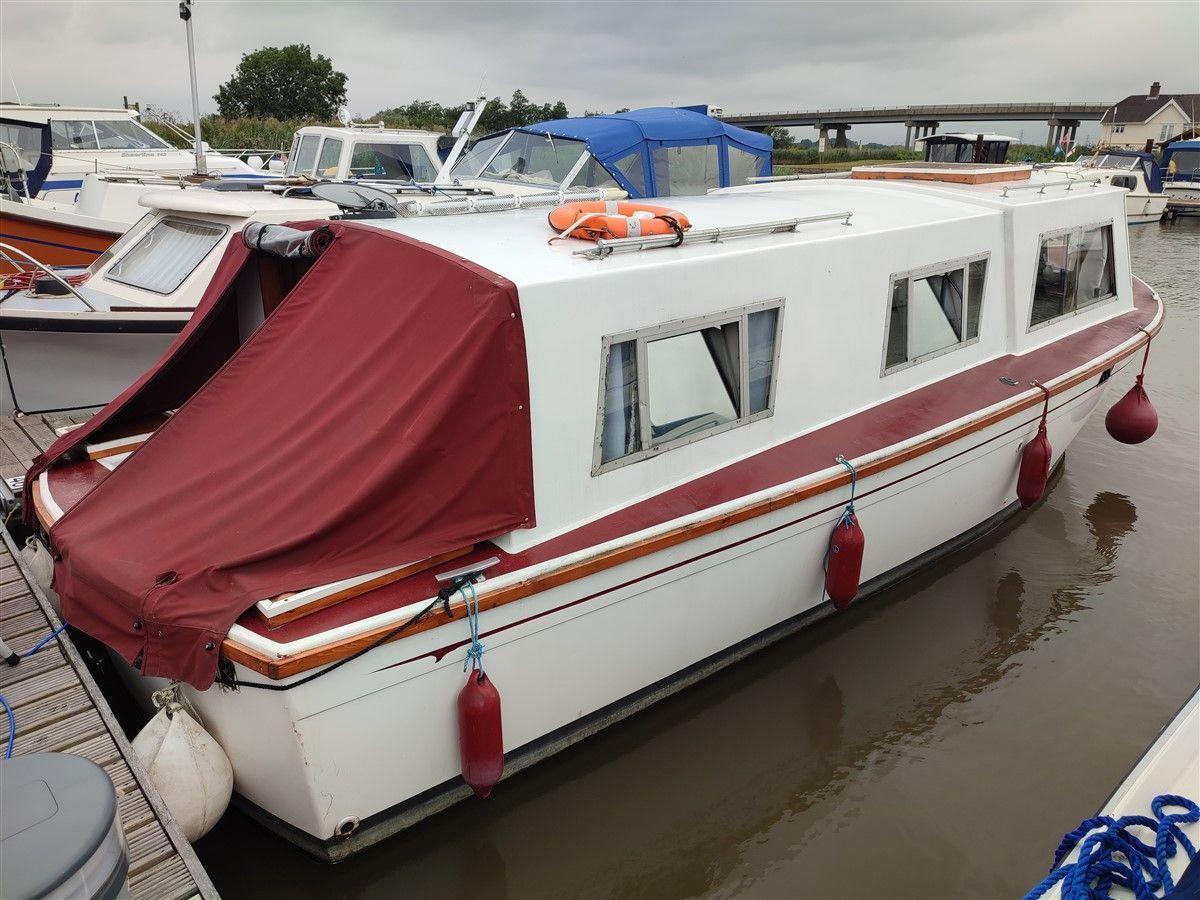 Hampton Classic 8m 1978 Boats and Outboards