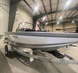 2022 Smoker Craft Ultima 182