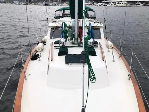  Yacht Photos Pics Cabin top