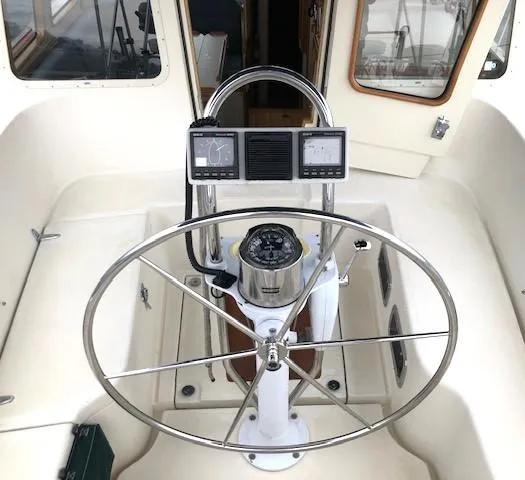  Yacht Photos Pics Helm
