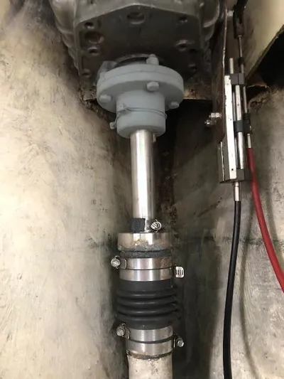  Yacht Photos Pics Dripless shaft seal