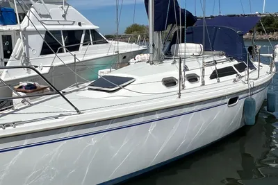Catalina 320