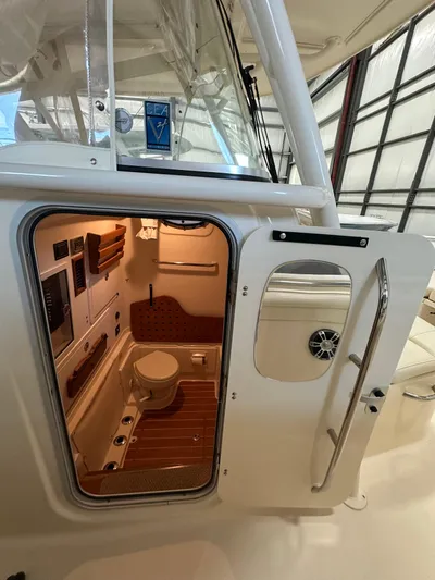 Trey Bella By The Ceci Yacht Photos Pics 