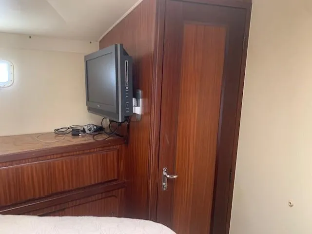 Hold Fast Yacht Photos Pics 