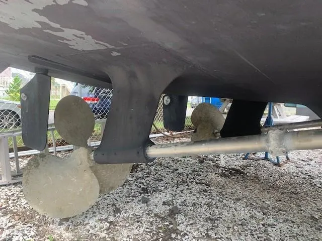 Hold Fast Yacht Photos Pics 