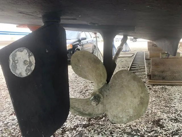 Hold Fast Yacht Photos Pics 