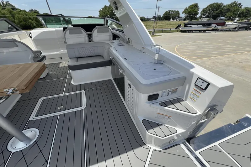 Slx 400 Yacht Photos Pics 