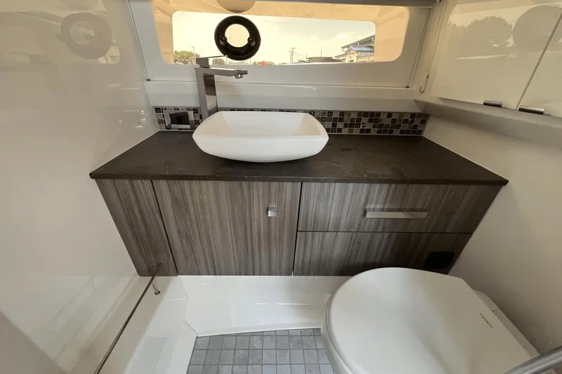 Slx 400 Yacht Photos Pics 