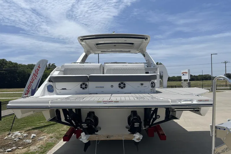 Slx 400 Yacht Photos Pics 