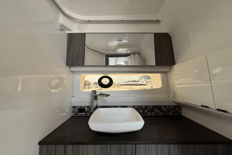 Slx 400 Yacht Photos Pics 