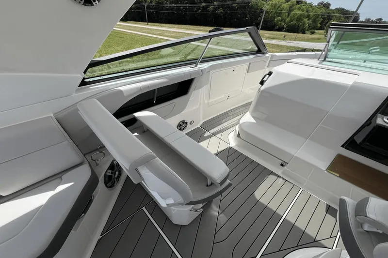 Slx 400 Yacht Photos Pics 