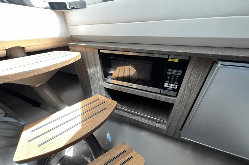 Slx 400 Yacht Photos Pics 