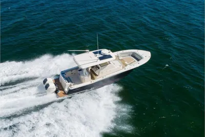 Scout 330 LXF