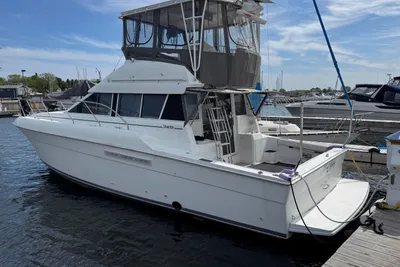 Silverton 41 Convertible