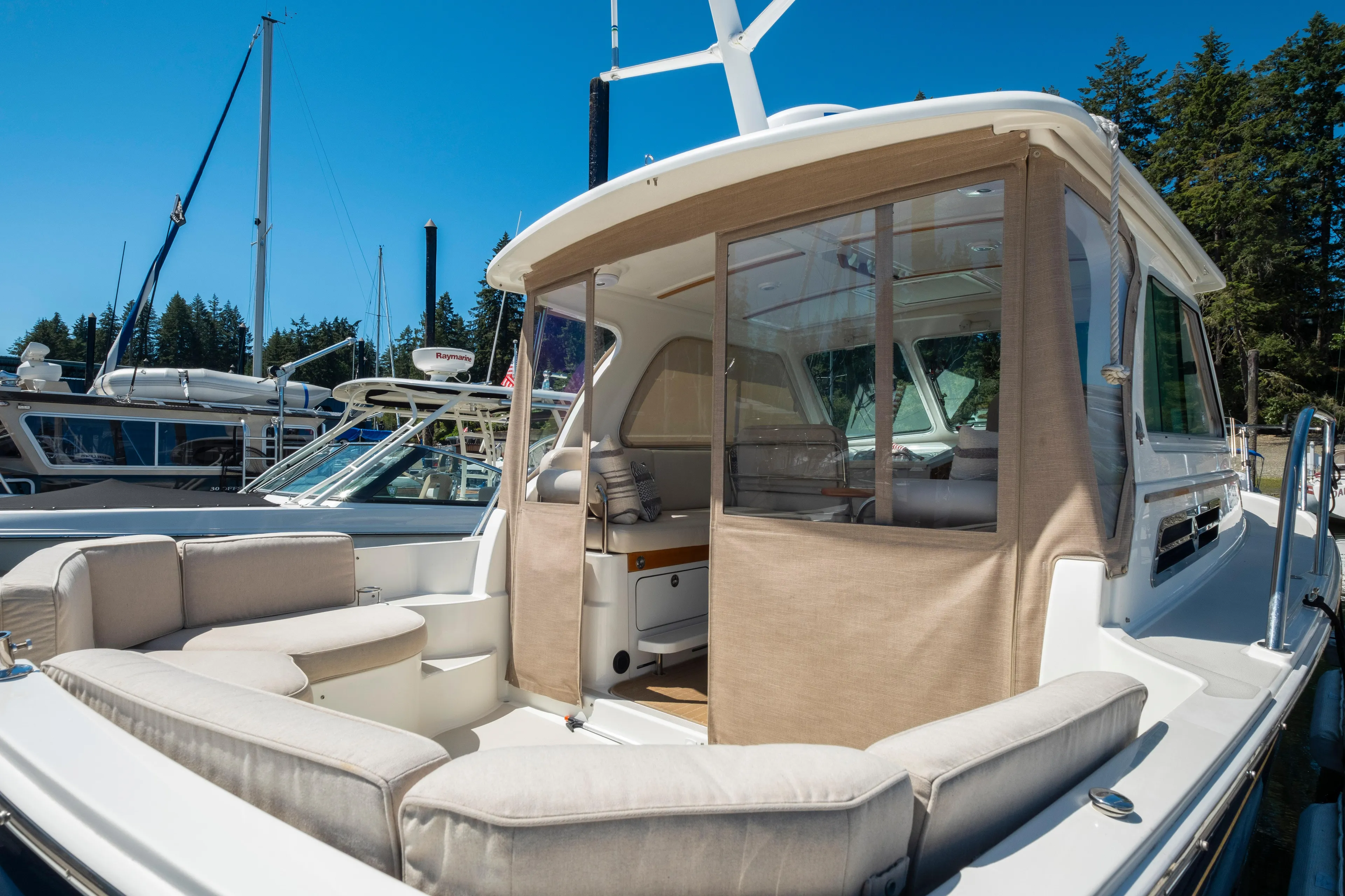 Sweet J Yacht Photos Pics 