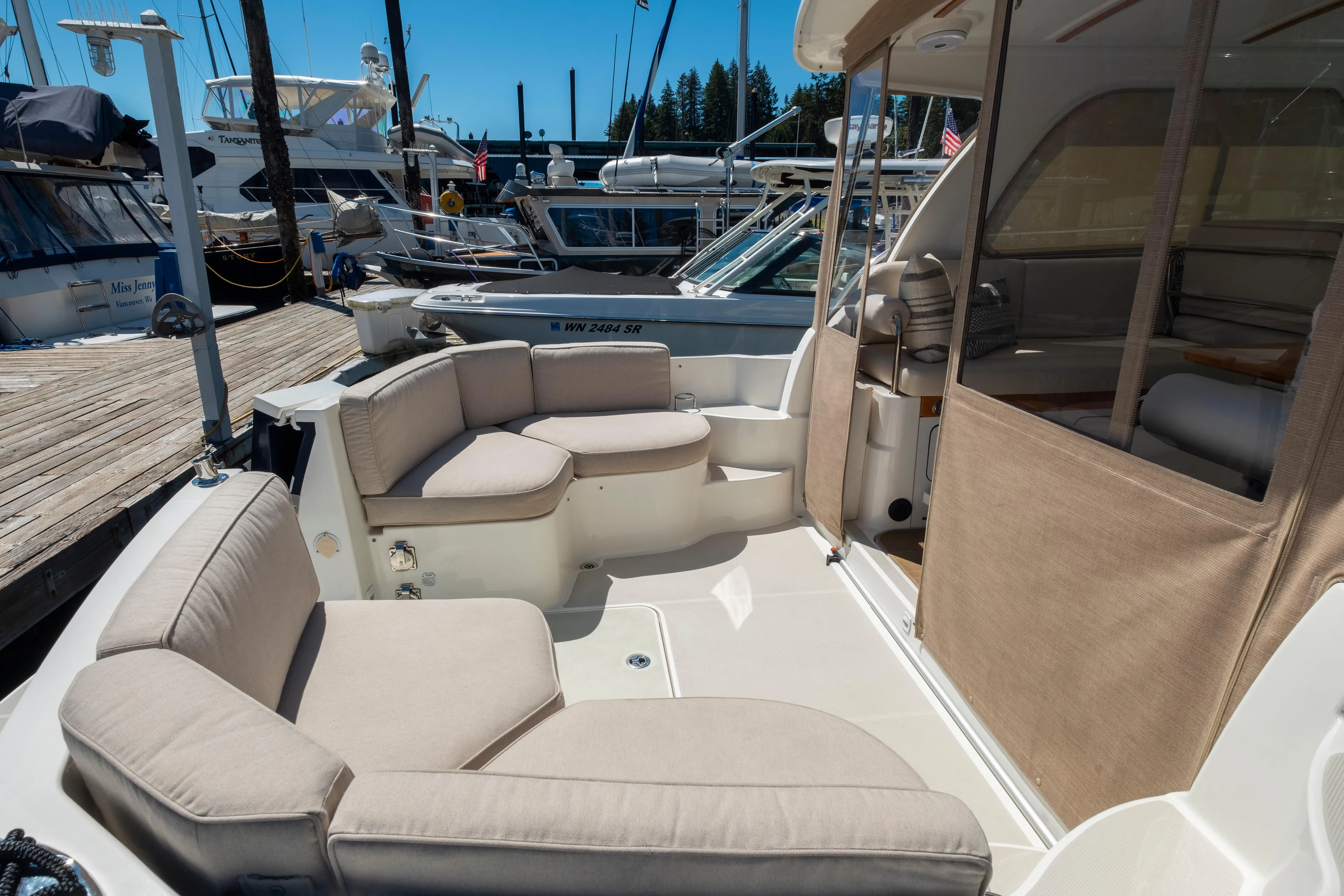 Sweet J Yacht Photos Pics 