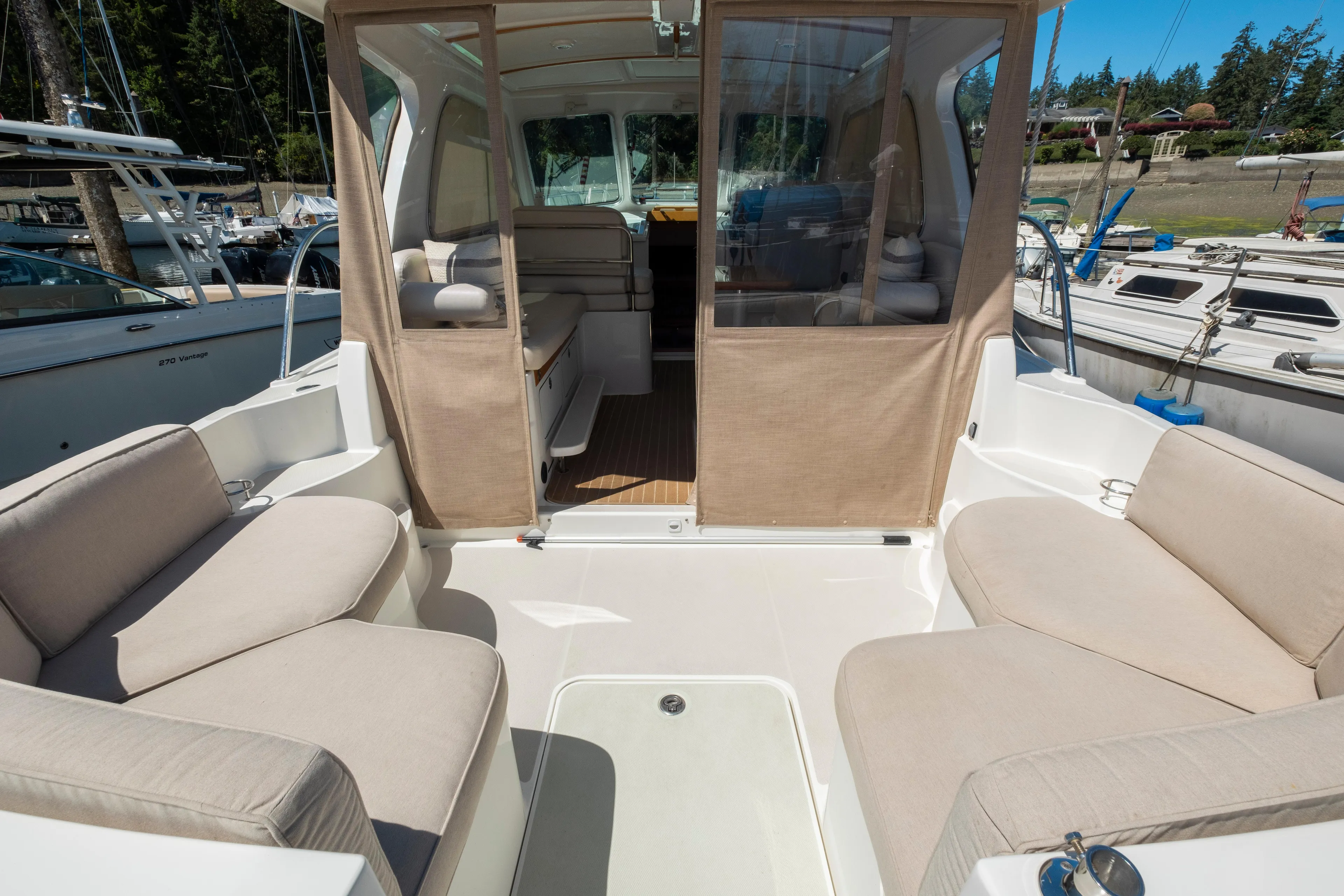 Sweet J Yacht Photos Pics 