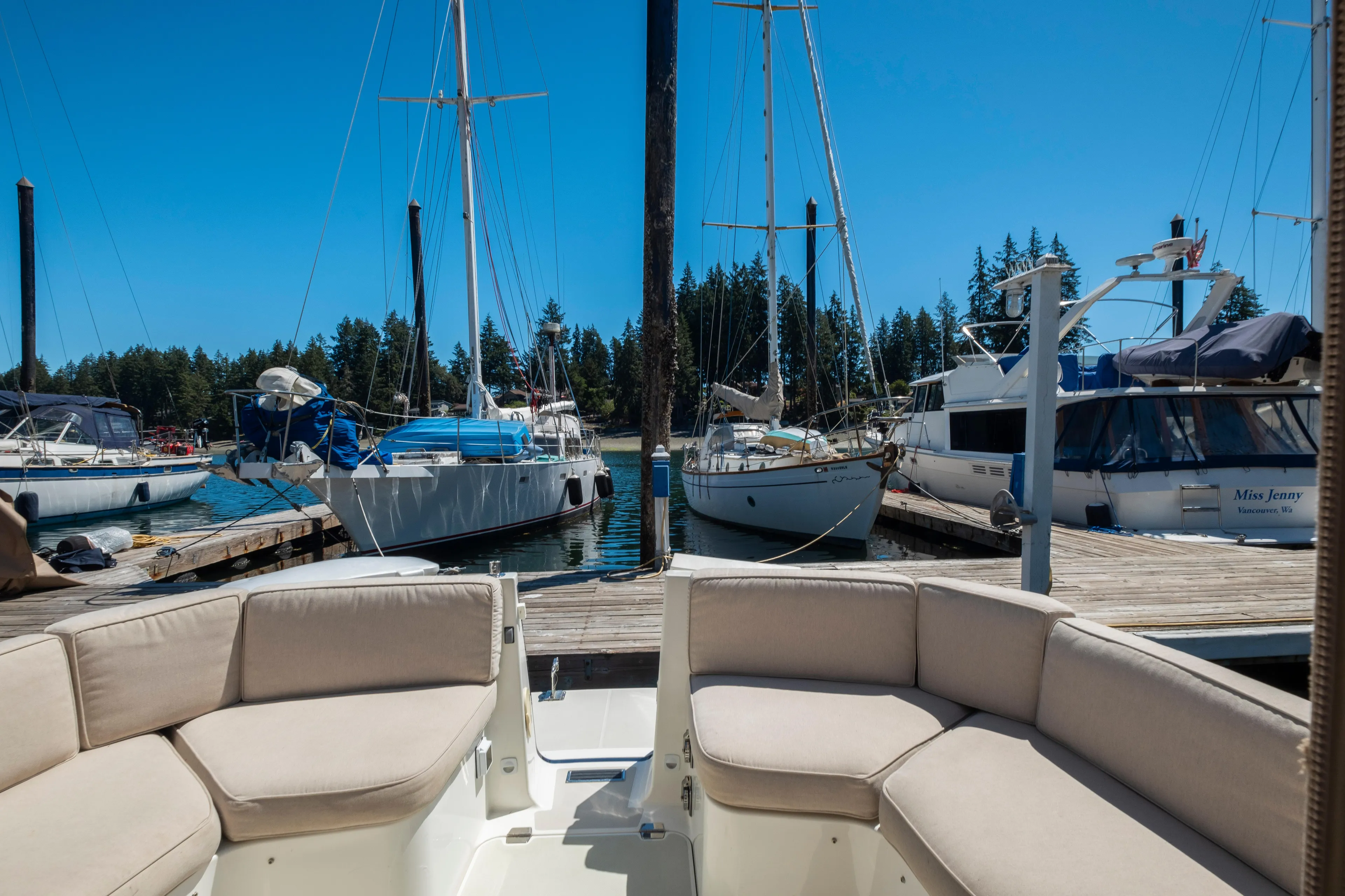 Sweet J Yacht Photos Pics Great aft deck