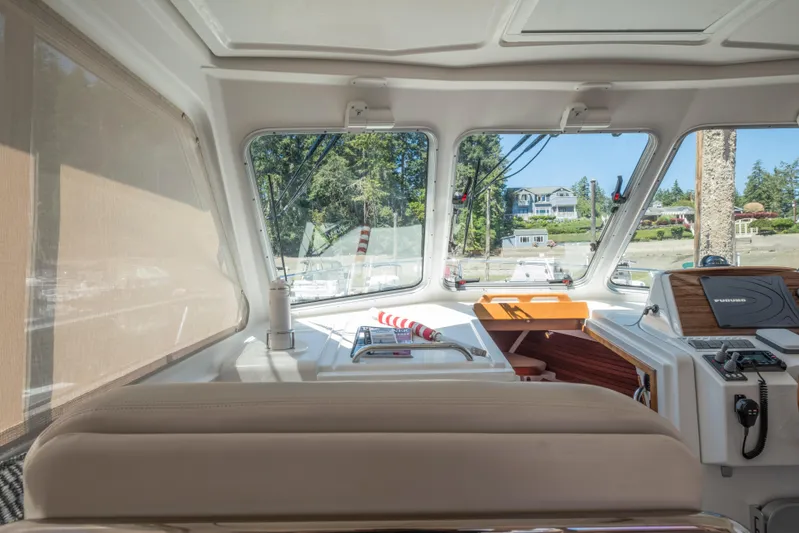 Sweet J Yacht Photos Pics 