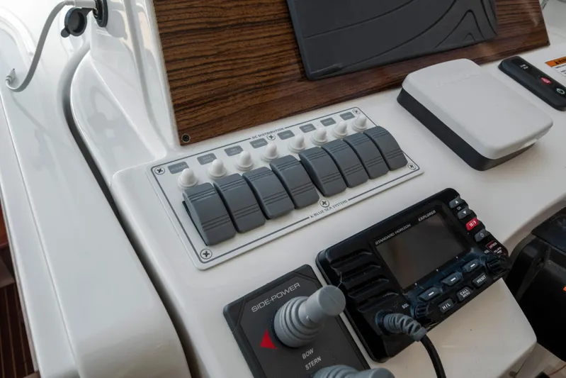 Sweet J Yacht Photos Pics 