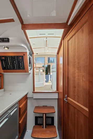 Sweet J Yacht Photos Pics 