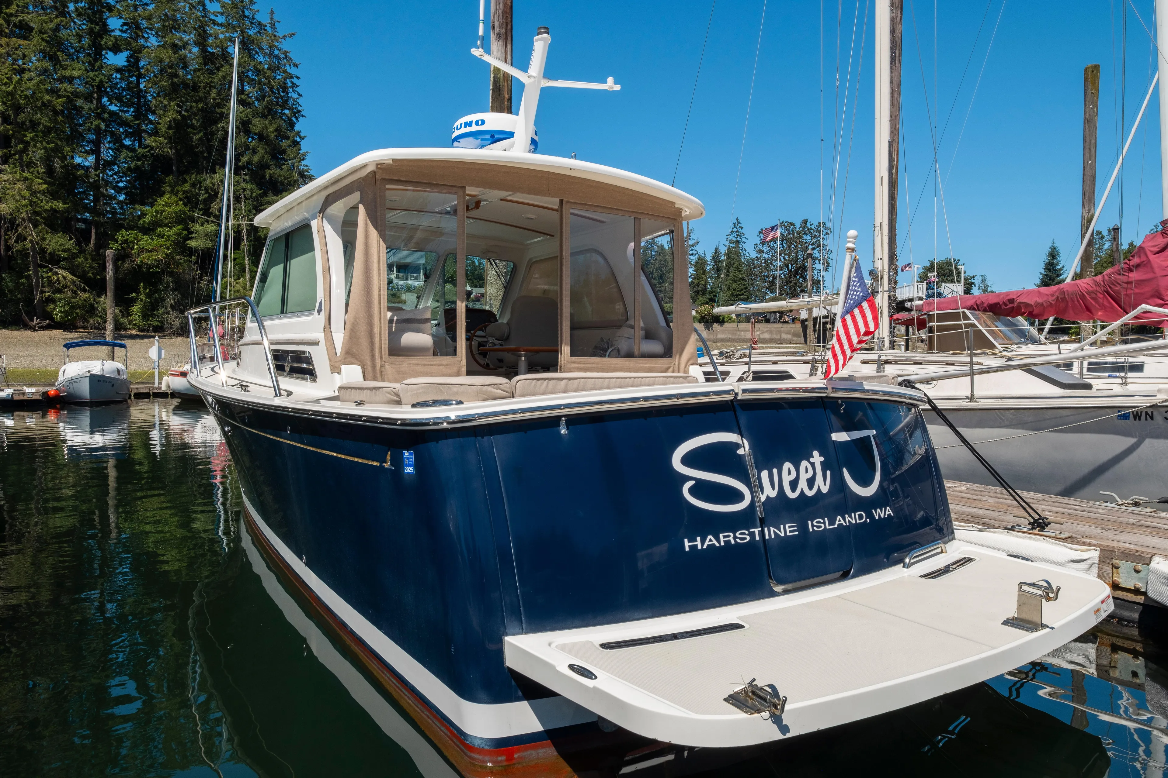 Sweet J Yacht Photos Pics 