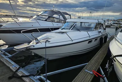 2018 Aquador 27 HT