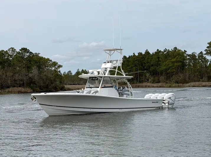 Steel Hook'n Yacht Photos Pics 