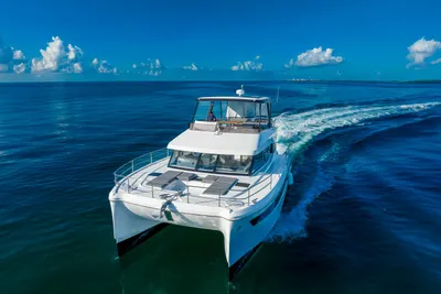 Fountaine Pajot MY 6