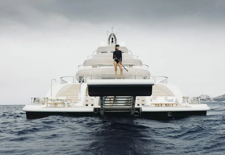 H3 Yacht Photos Pics 