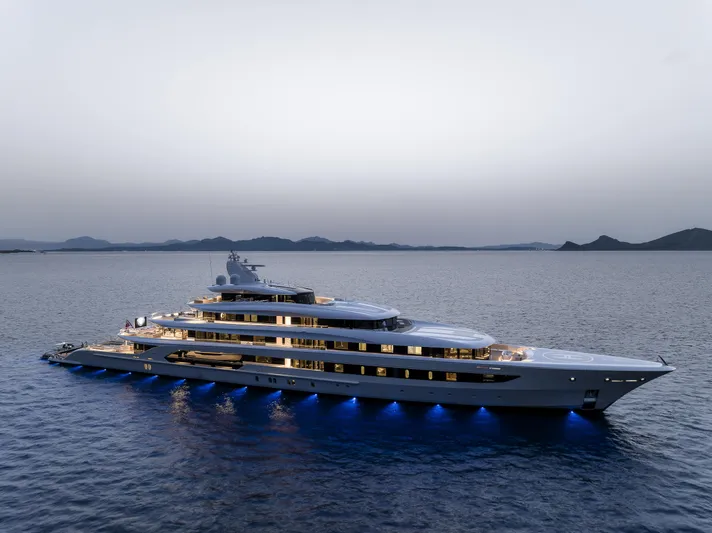 H3 Yacht Photos Pics 