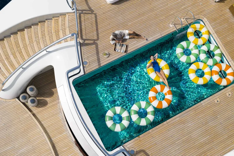 H3 Yacht Photos Pics 