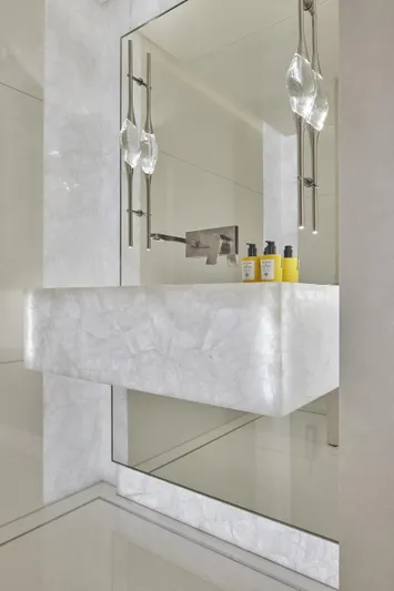 H3 Yacht Photos Pics 