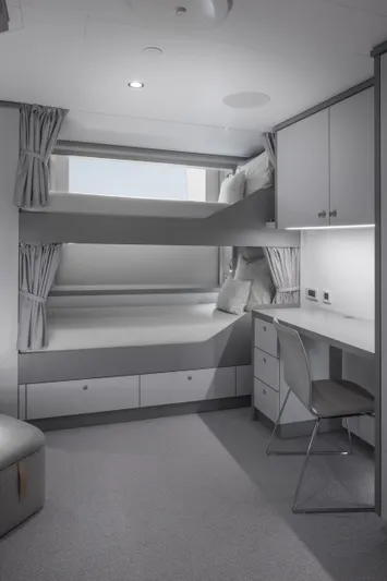 H3 Yacht Photos Pics 