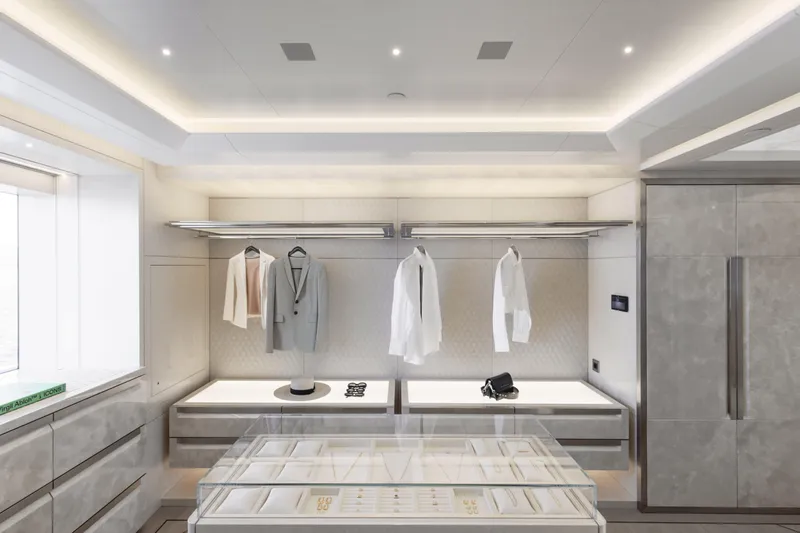 H3 Yacht Photos Pics 