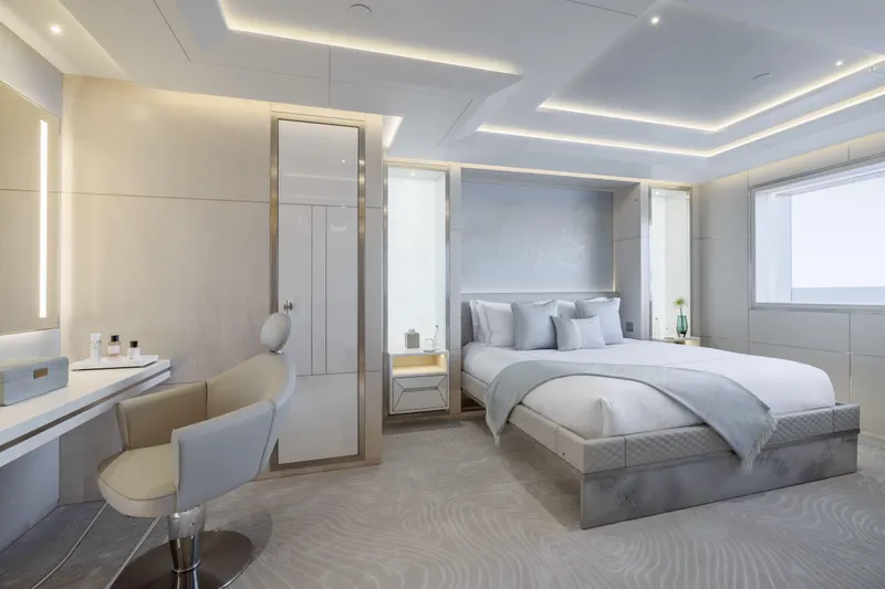 H3 Yacht Photos Pics 