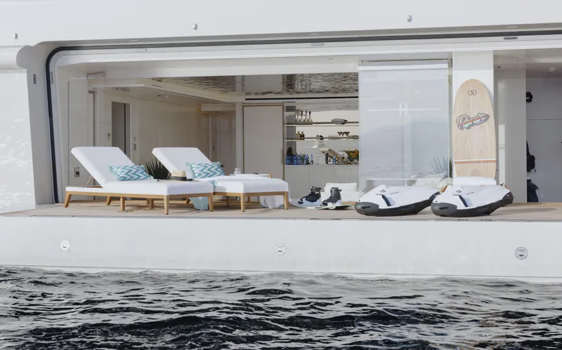 H3 Yacht Photos Pics 