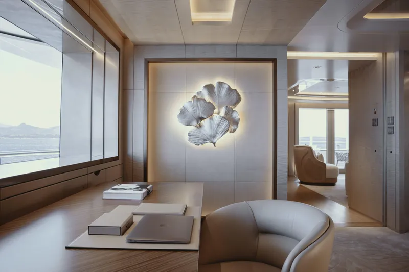 H3 Yacht Photos Pics 