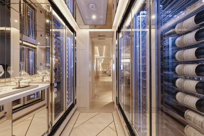 H3 Yacht Photos Pics 