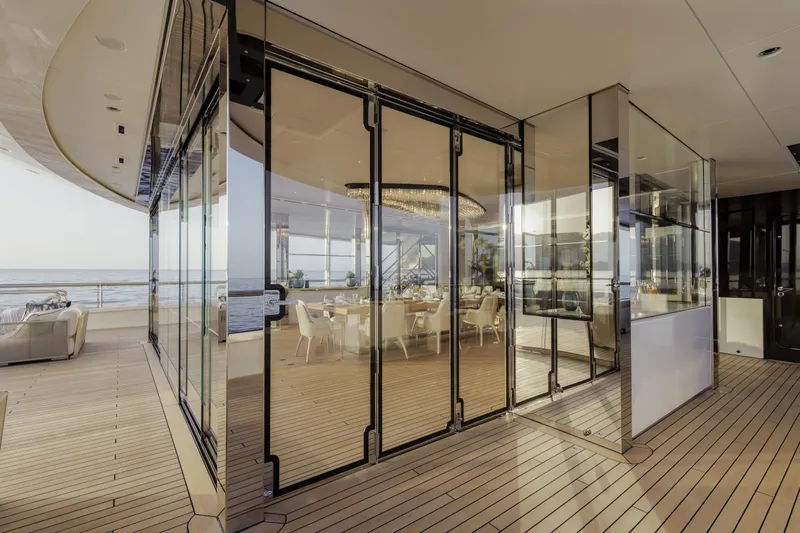 H3 Yacht Photos Pics 